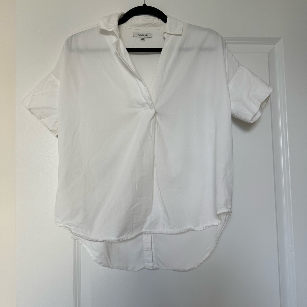 madewell white button up in size xxs